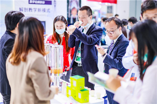 自然阳光强势登陆第三届中国国际进口博览会第2张