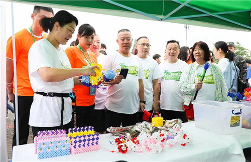 绿之韵集团“健康中国·绿跑大型公益计划”（橘子洲站）成功举行