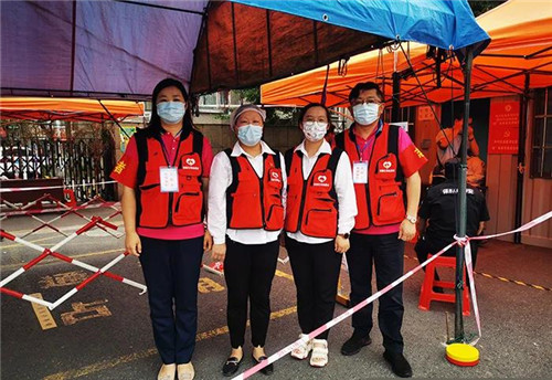 安惠党员志愿者协助社区开展核酸检测志愿服务(图2)